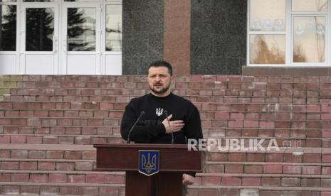 Presiden Ukraina Volodymyr Zelenskyy meminta agar ada keputusan yang jelas terkait masa depan negaranya untuk bergabung NATO