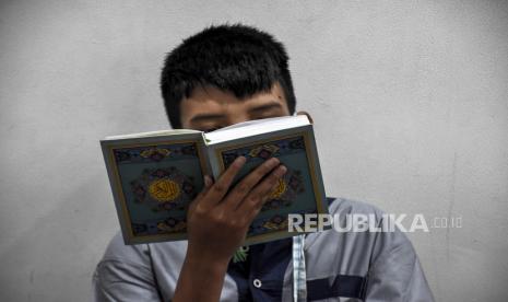 Sanksi membaca alquran telah diberikan kepada 24 orang pelanggar protokol kesehatan. Ilustrasi.