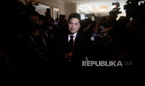 Calon Ketua Umum PSSI Erick Thohir tiba dilokasi acara Kongres Luar Biasa PSSI 2023 di Jakarta, Kamis (16/2/2023). PSSI menyelenggarakan KLB dengan agenda utama memilih ketua umum baru.