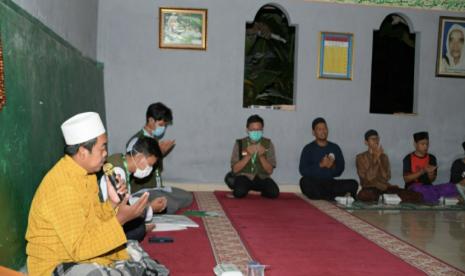 Berkah Sahur Bersama Para Santri Ibtidaul Ulum Serang