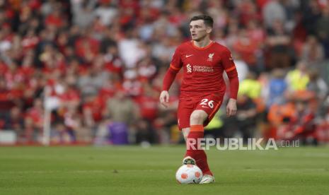 Bek Liverpool, Andrew Robertson.