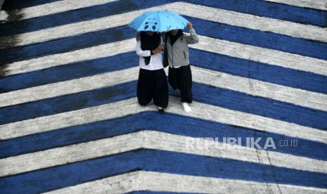 Cuaca Hari Ini: Enam Kabupaten di Kaltim Diprakirakan Hujan Petir Sabtu-Ahad