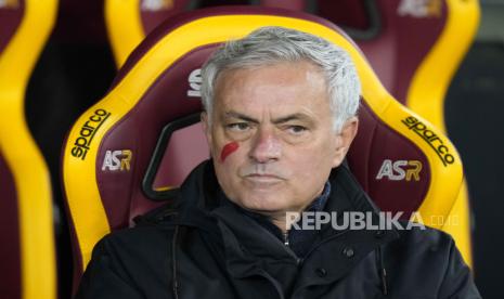 Pelatih AS Roma, Jose Mourinho.