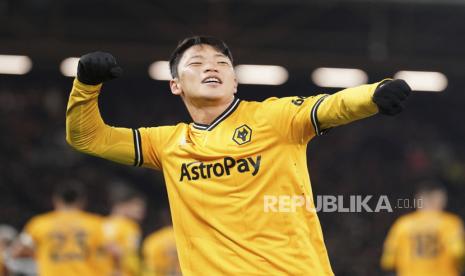 Pemain Wolverhampton Wanderers Hwang Hee-chan.