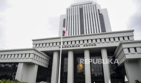 Foto: Gedung Mahkamah Agung. KY mulai mengusut aduan terkait putusan MA soal syarat usia calon kepala daerah.