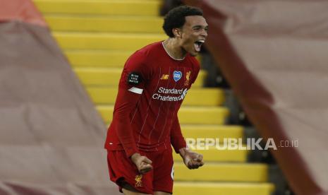 Bek Liverpool, Trent Alexander-Arnold.