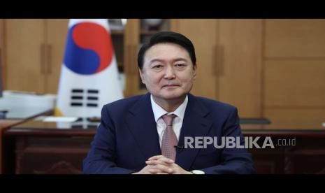 Presiden Korea Selatan (Korsel) Yoon Suk-yeol mengatakan setiap provokasi dari Korea Utara (Korut) harus dibalas tanpa ragu meski Korut memiliki senjata nuklir.