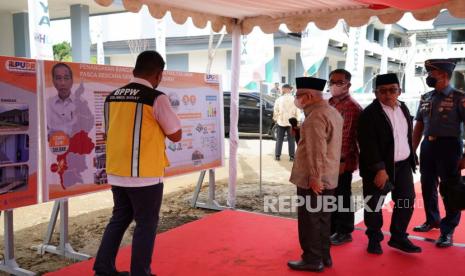 Wakil Presiden Maruf Amin saat  memimpin langsung Rapat Koordinasi Percepatan Penuruan Stunting di Sulawesi Barat diikuti dengan peninjauan pada Kamis (23/2/20223). 