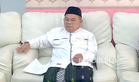 KH Ate Mushodiq saat memberikan keterangan kepad wartawan di Pondok Pesantren Raudlatul Muta