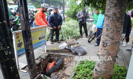 Wali Kota Surabaya Minta Pemasangan Kabel Optik tidak di Box Culvert (ilustrasi).