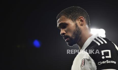 Ruben Loftus-Cheek dari Fulham.