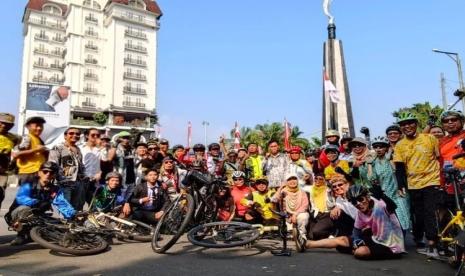 Gowes Kebangsaan Bike to Work dari Balai Kota Depok ke Museum Kepresidenan Bogor Berlangsung Sukses