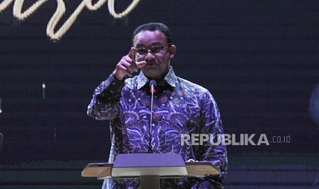 Gubernur DKI Jakarta Anies Baswedan meminta masyarakat tetap tenang di saat kenaikan kasus Omicron.