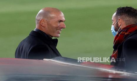  Pelatih kepala Real Madrid Zinedine Zidane