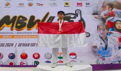 Siswa SMP IT Insan Mandiri Cibubur Raih Prestasi di MBW International Taekwondo Championship 2024 di Malaysia