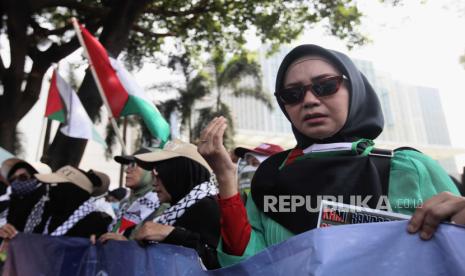 Berdoa untuk Palestina. Doa untuk warga Gaza salah satu bentuk bantuan 