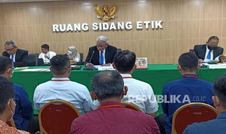 Suasana sidang etik kasus pungli rutan KPK. DPRD DKI akan memproses Hendra, pegawai yang terlibat pungli di Rutan KPK.