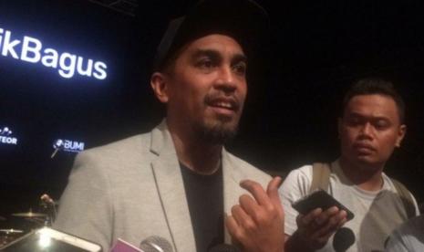 Glenn Fredly: Di tengah wabah virus corona, COVID-19, musisi Glenn Fredly meninggal dunia.