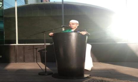 Visi Kepemimpinan Strategis di Tengah Ancaman Negara Madinah