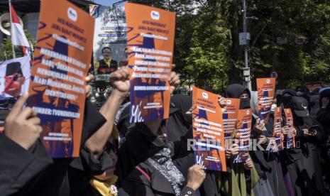 Tiga Kesesatan Doktrin Panji Gumilang Al Zaytun Versi MUI. Foto: Unjuk rasa menolak ajaran Panji Gumilang