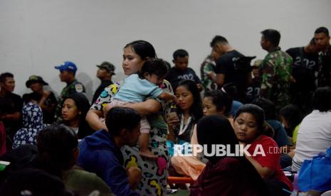 Pengungsi banjir (ilustrasi). Pengungsi banjir di Kampung Melayu, Jakarta Timur, meminta Pemprov DKI Jakarta memfokuskan bantuan untuk kesehatan anak-anak.