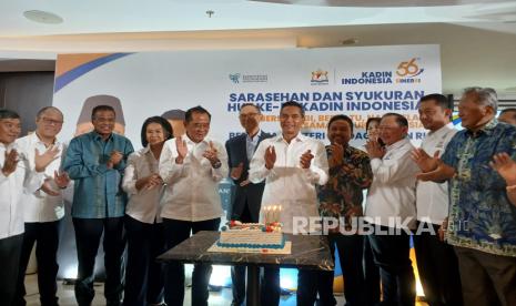 Ketua Umum Kadin Indonesia Anindya Bakrie dalam silaturahmi dengan Kadin Provinsi dan Asosiasi sekaligus perayaan HUT ke-56 Kadin Indonesia di Menara Kadin, Jakarta, Selasa (24/9/2024).