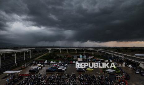Cuaca Jakarta Hari Ini