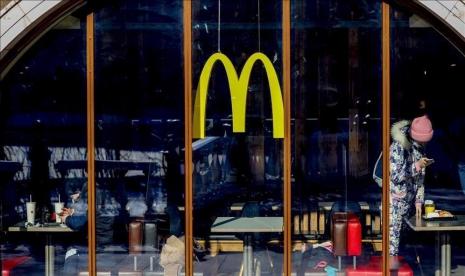 McDonald's mengumumkan rencana membuka kembali beberapa restoran di Ukraina.