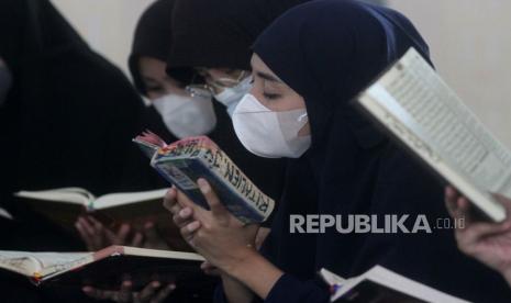 Hukum Membaca Surat Yasin di Malam Nisfu Syaban, Ini Pendapat Muhammadiyah