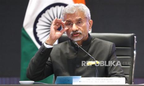  Menteri Luar Negeri India S. Jaishankar berpidato pada konferensi pers, pada pertemuan G20 di New Delhi, India, Kamis (2/2/2023). Para menteri luar negeri G20 bertemu di New Delhi di bawah Kepresidenan G20 India.