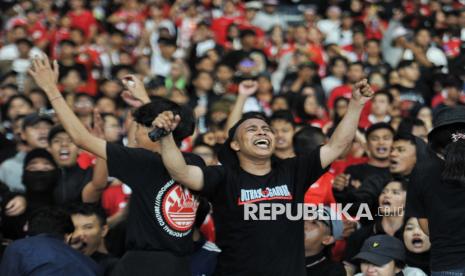 Ultras Garuda Indonesia saat mendukung timnas Indonesia berlaga.