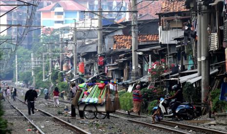 Pandemi Covid-19 membuat sekitar 75-80 juta orang di Asia jatuh dalam jurang kemiskinan ekstrem