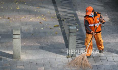 Ratusan Petugas Kebersihan di Sukabumi Peroleh Sembako (ilustrasi).