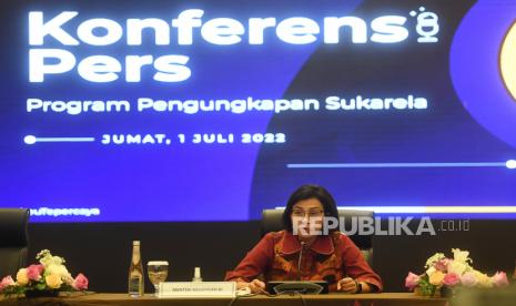 Menteri Keuangan Sri Mulyani. Pemerintah mencatat realisasi anggaran perlindungan sosial sebesar Rp 188,2 triliun pada semester I 2022. Adapun realisasi ini tumbuh 5,1 persen dibandingkan dengan tahun lalu.