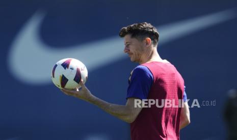 Penyerang Barcelona Robert Lewandowski.