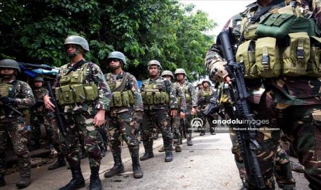 Presiden Filipina Rodrigo Duterte memutuskan menarik kembali pembatalan Perjanjian Kunjungan Pasukan (VFA) dengan Amerika Serikat menyusul pertemuannya dengan Menteri Pertahanan AS Lloyd Austin di Manila, Kamis malam (29/7).