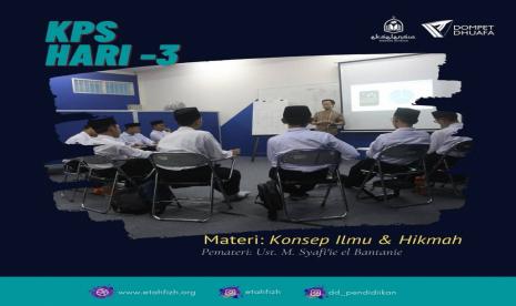 .Pesantren dan sekolah tahfizh terus bertumbuh dan berkembang.