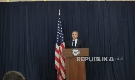 Menteri Luar Negeri Amerika Serikat Anthony Blinken dalam konferensi pers yang dilakukan usai menghadiri rangkaian acara ASEAN yang diadakan di Jakarta, Jumat (14/7/2023).