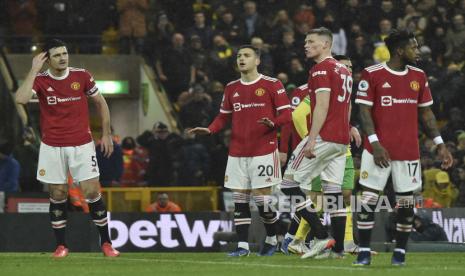 Reaksi pemain Manchester United selama pertandingan sepak bola Liga Premier Inggris antara Norwich City dan Manchester United di Carrow road di Norwich, Inggris, Sabtu, 11 Desember 2021.