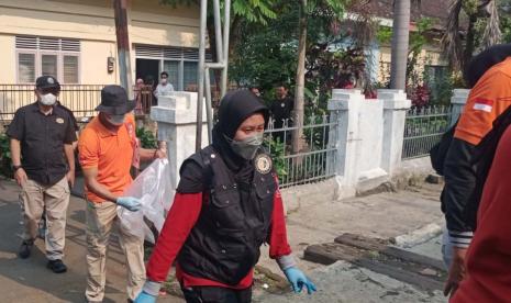 Polisi Geledah Rumah Pelaku Pembunuhan Mahasiswa Kedokteran Brawijaya