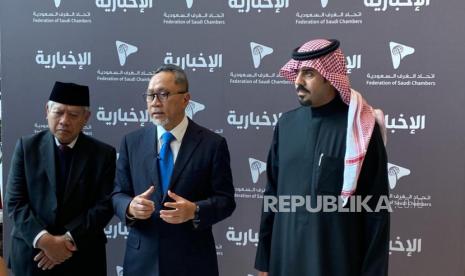 Kementerian Perdagangan meneken delapan kontrak dagang ekspor dengan Arab Saudi senilai Rp 2,3 triliun di Kantor Federation Saudi Chamber, Jeddah, Arab Saudi, Senin (23/1/2023).