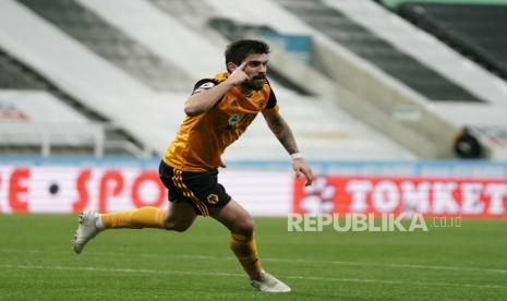  Ruben Neves dari Wolverhampton Wanderers.