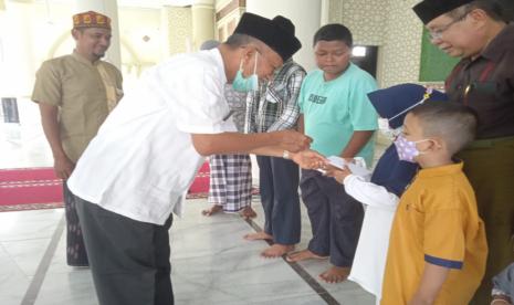 Santuni Anak Yatim