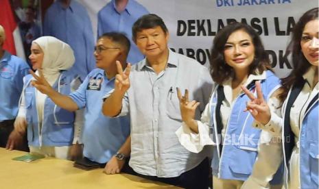 Wakil Ketua Dewan Pembina Partai Gerindra, Hashim Djojohadikusumo ketika menghadiri acara deklarasi dukungan dari organisasi relawan bernama Laskar Prabowo 08 DKI Jakarta di Rumah Relawan Prabowo 08, Jakarta Pusat, Kamis (23/11/2023). 