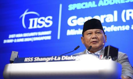 Prabowo Subianto di Forum IISS Shangri-La Dialogue 2024, Singapura.