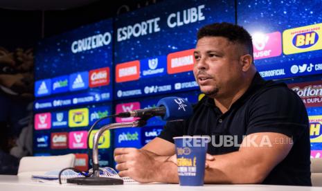 Presiden Real Valladolid, Ronaldo Nazario. Ronaldo berharap bisa mendatangkan dua pemain besar musim panas ini, yaitu Marcelo dan Dani Alves.