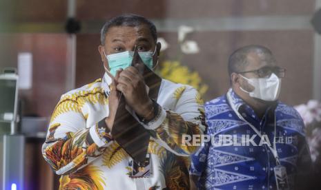 Pengacara Gubernur Papua Lukas Enembe, Stefanus Roy Rening. KPK akan memanggil pengacara Lukas Enembe sebagai tersangka pada Jumat.