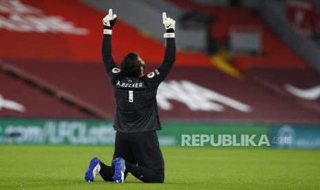 Penjaga gawang Liverpool, Alisson Becker.