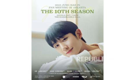 Poster fan meeting bintang Jung Hae-in The 10th Season di Jakarta.