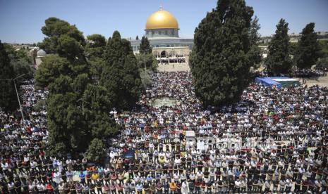 Allah SWT mengganti arah kiblat dari Baitul Maqdis ke Kabah Masjidil Haram. Ilustrasi Masjidil Aqsa 